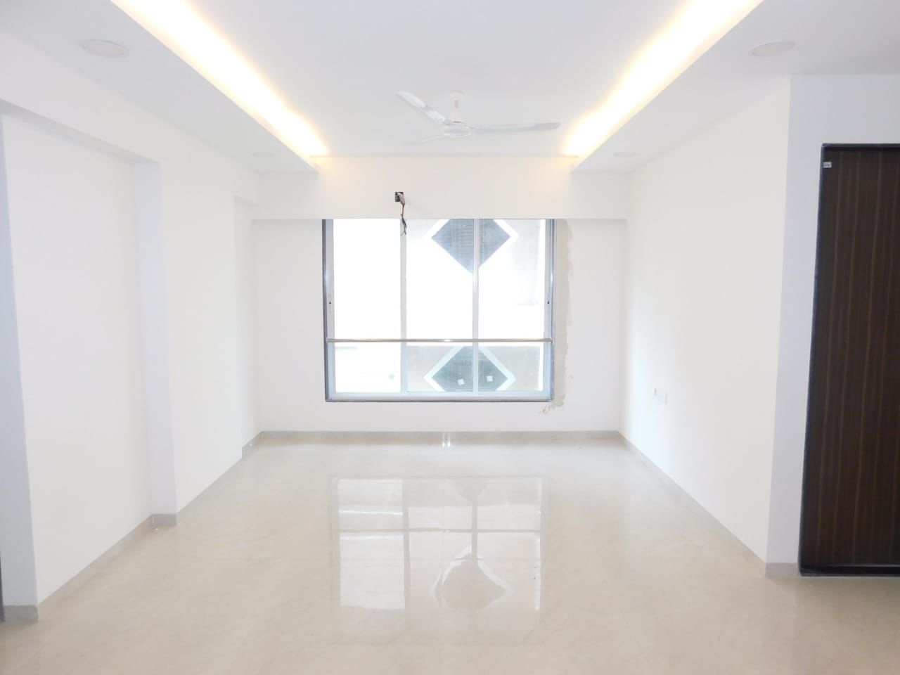 3 BHK Apartment for Sale in Khar West Mumbai