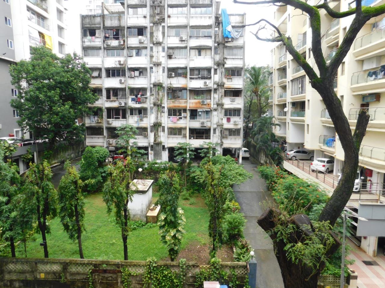 3 BHK Apartment for Sale in Khar West Mumbai