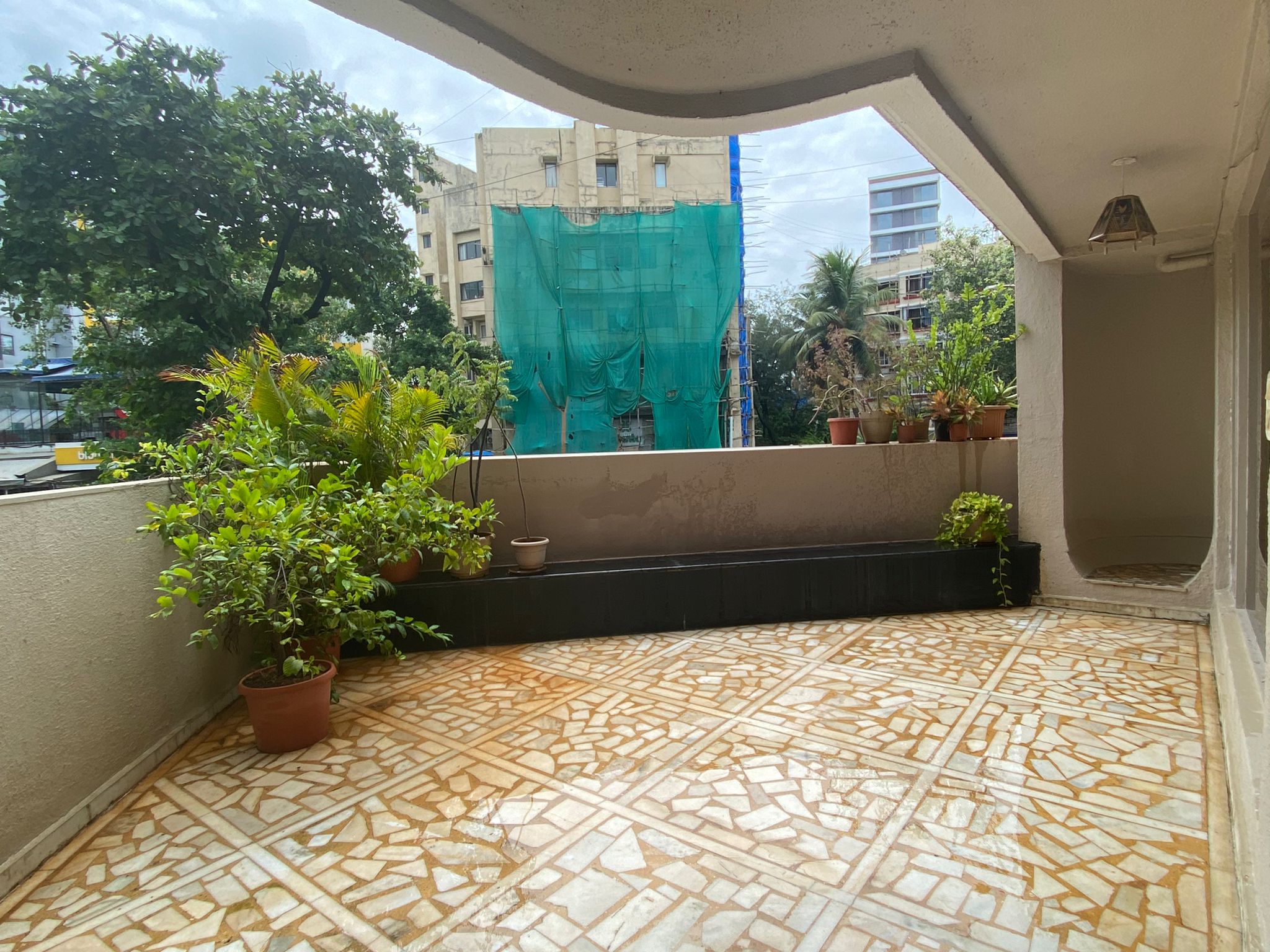 3 BHK Apartment for Sale in Juhu Tara Road Mumbai