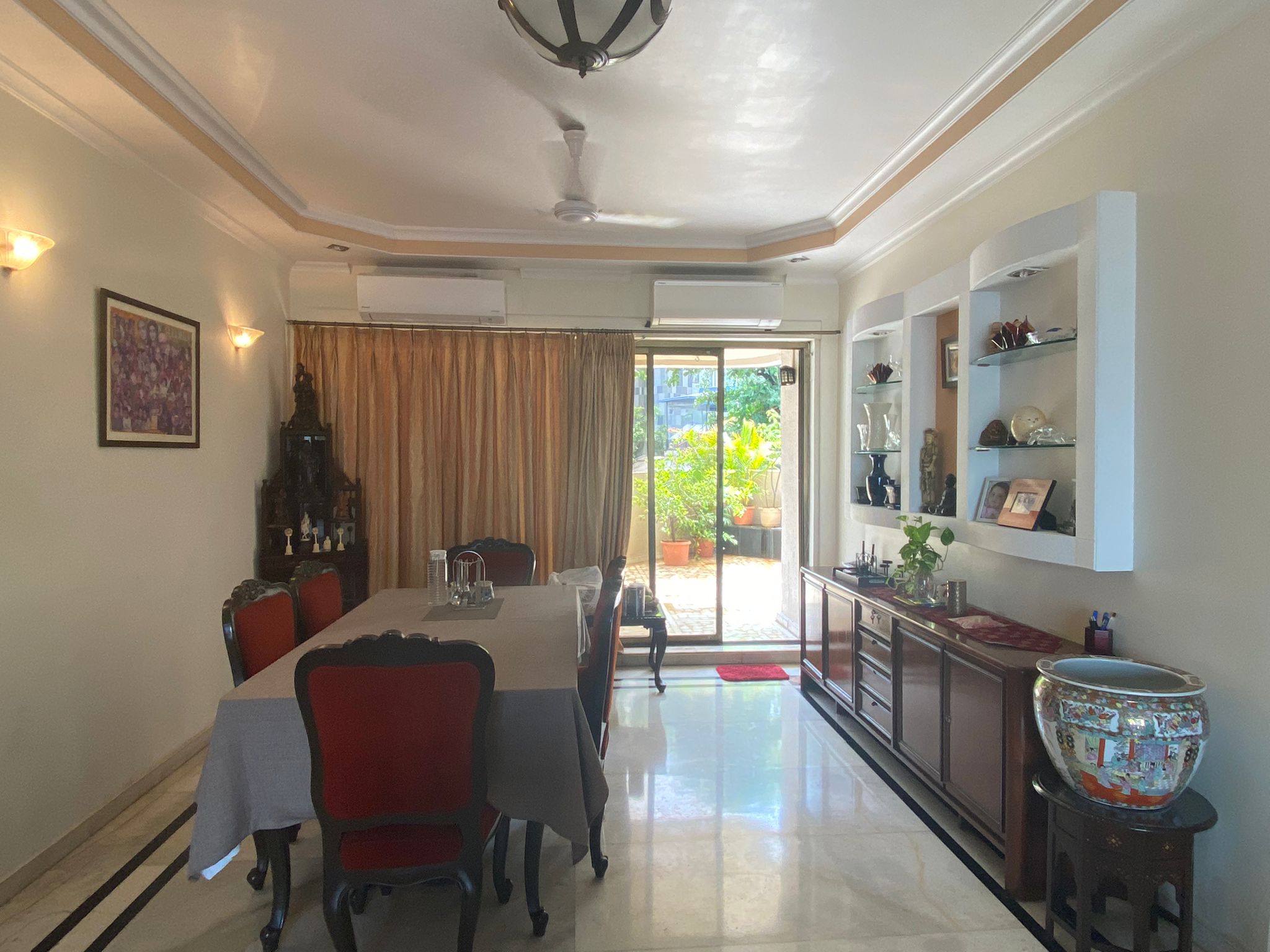 3 BHK Apartment for Sale in Juhu Tara Road Mumbai