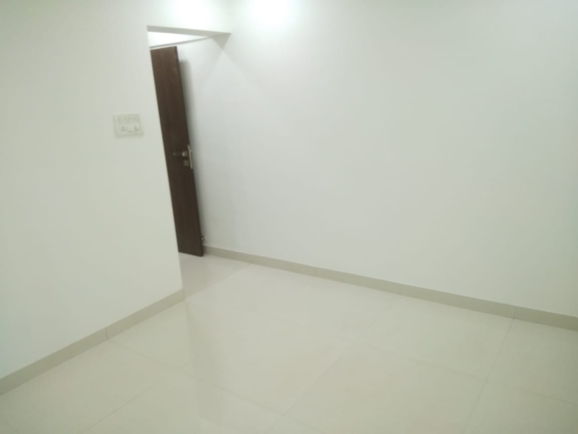 2 BHK Apartment for Sale in Bandra West Mumbai
