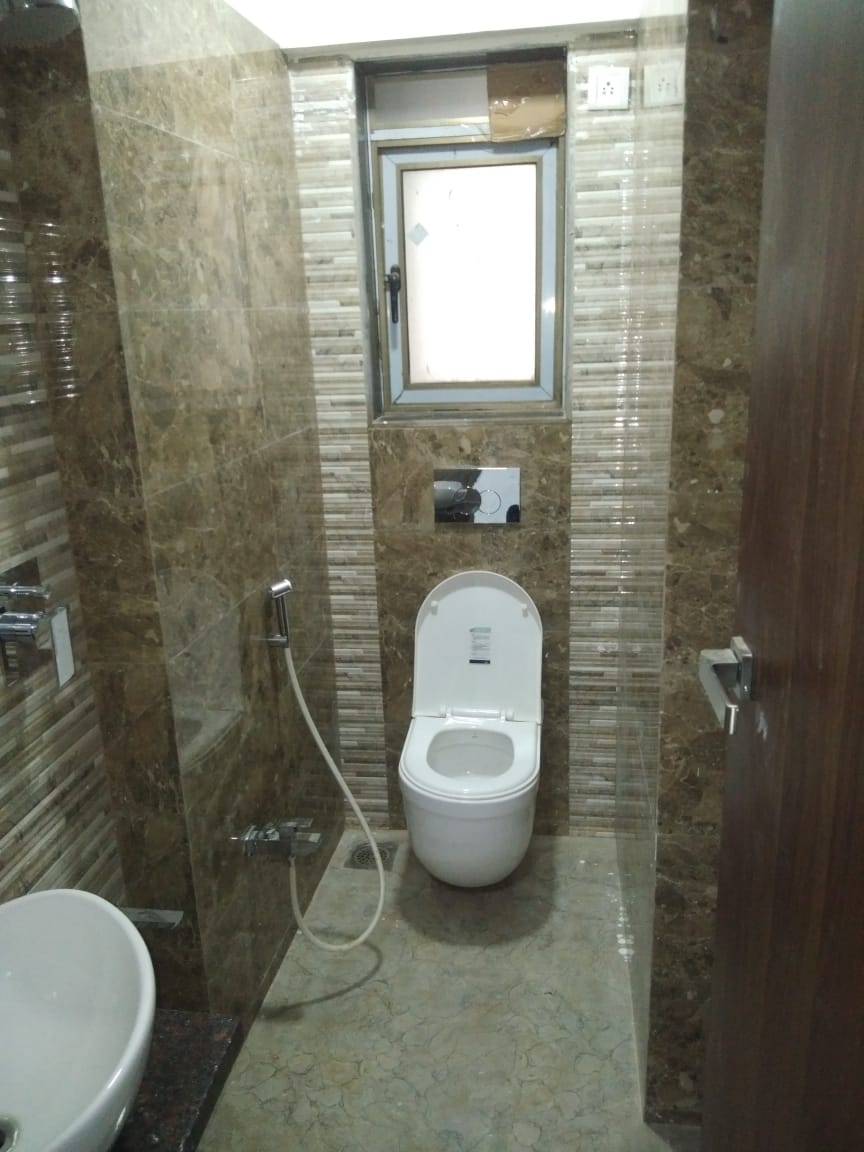 2 BHK Apartment for Sale in Bandra West Mumbai