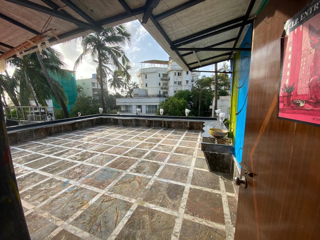 6 BHK Row House for Sale in Juhu Church Road Mumbai