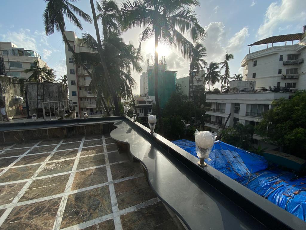 6 BHK Row House for Sale in Juhu Church Road Mumbai
