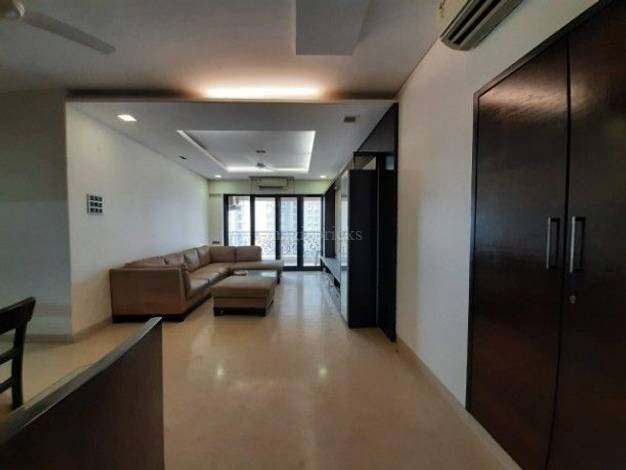 4 BHK Apartment for Sale in Off Linking Road Mumbai