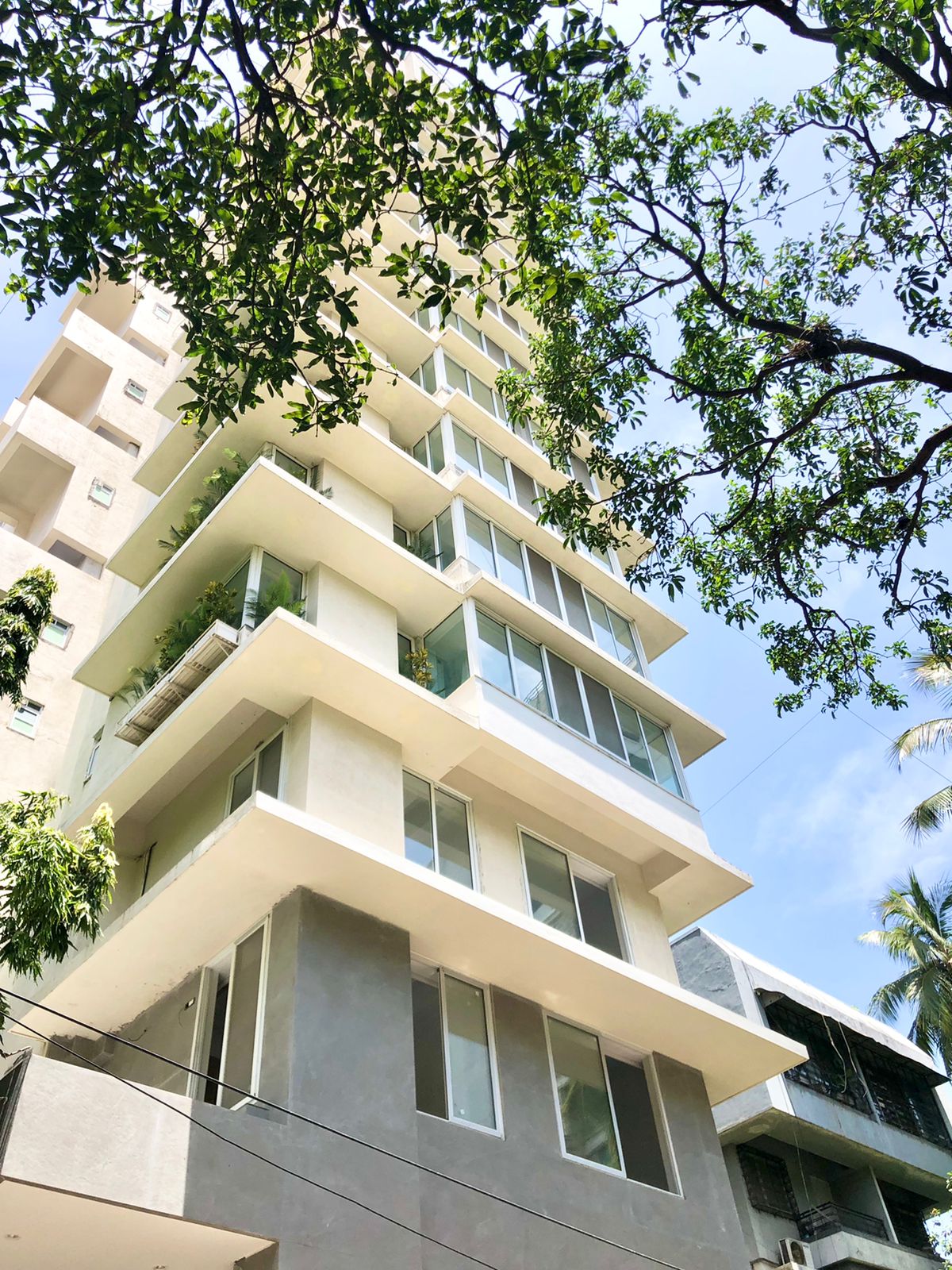 5 BHK Apartment for Rent in Khar West Mumbai