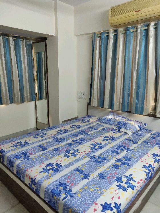 2 BHK Apartment for Rent in Perry cross road Mumbai