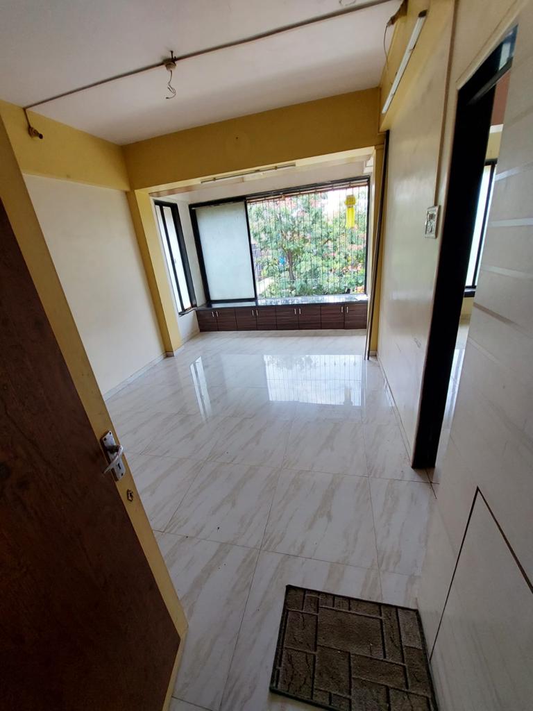 2 BHK Apartment for Rent in Santacruz West Mumbai