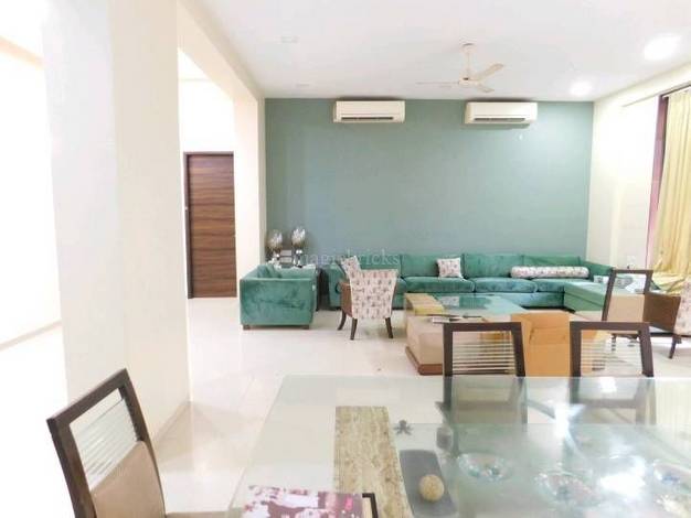 4 BHK Apartment for Rent in JVPD Mumbai