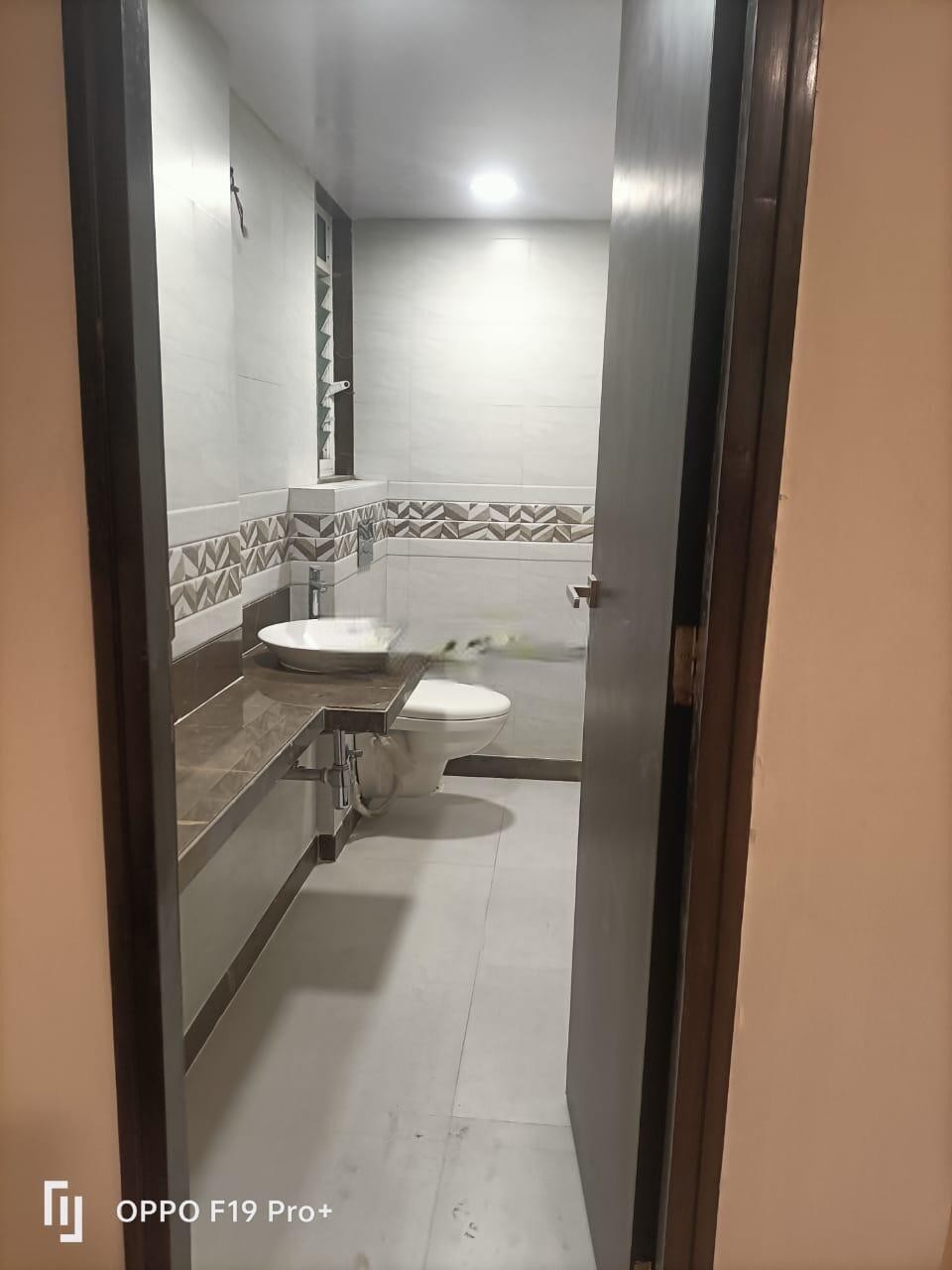 6 BHK Apartment for Rent in Kalina Mumbai