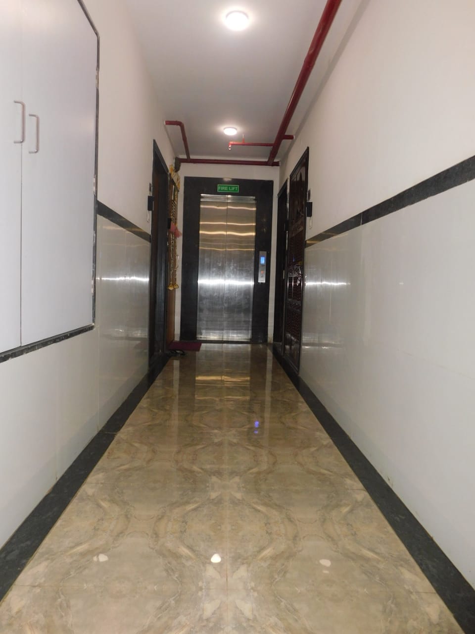 2 BHK Apartment for Sale in Andheri West Mumbai
