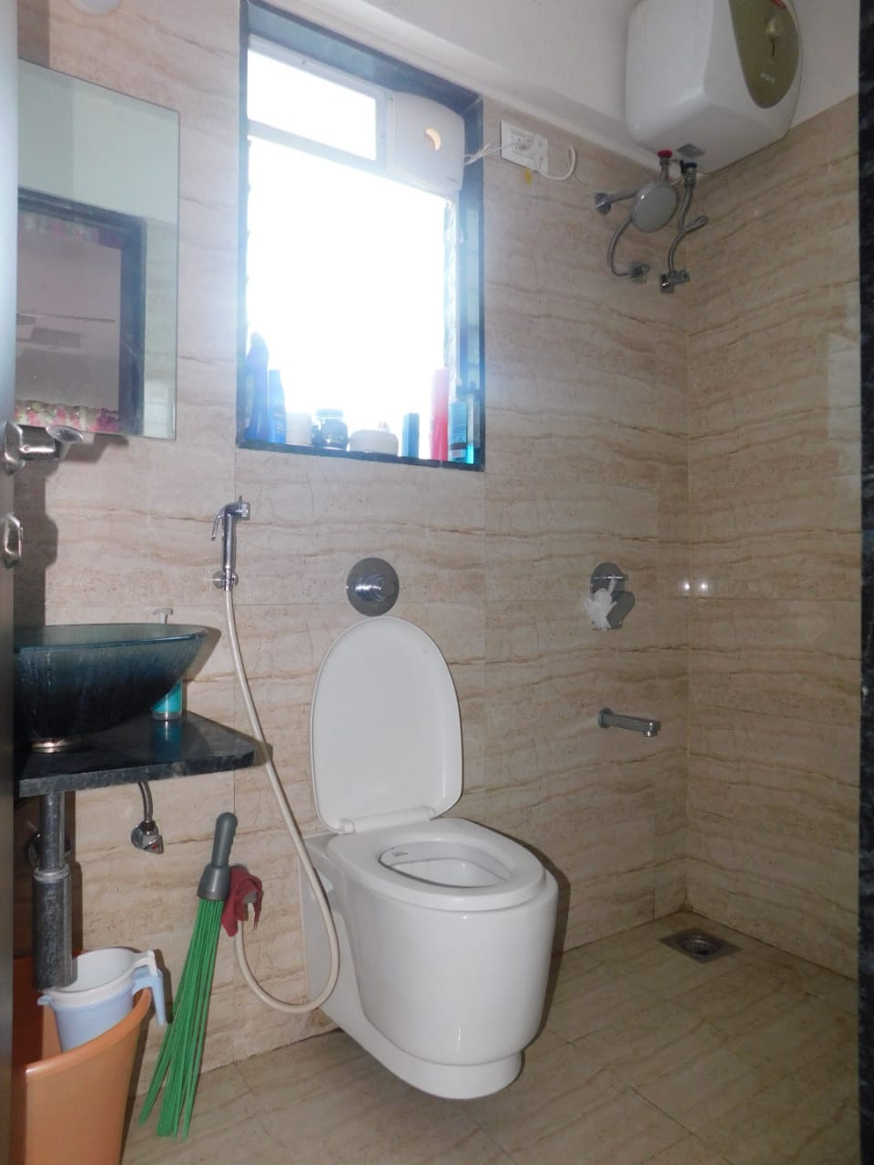 2 BHK Apartment for Sale in Andheri West Mumbai