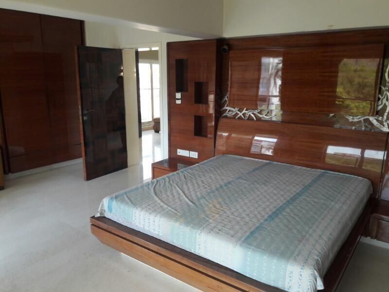 4 BHK Apartment for Rent in Dr.Ambedkar Rd Mumbai