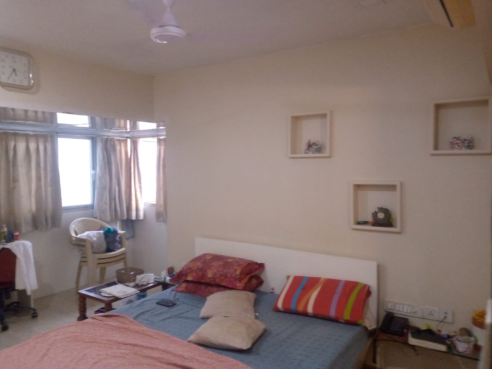 2 BHK Apartment for Sale in Khar West Mumbai