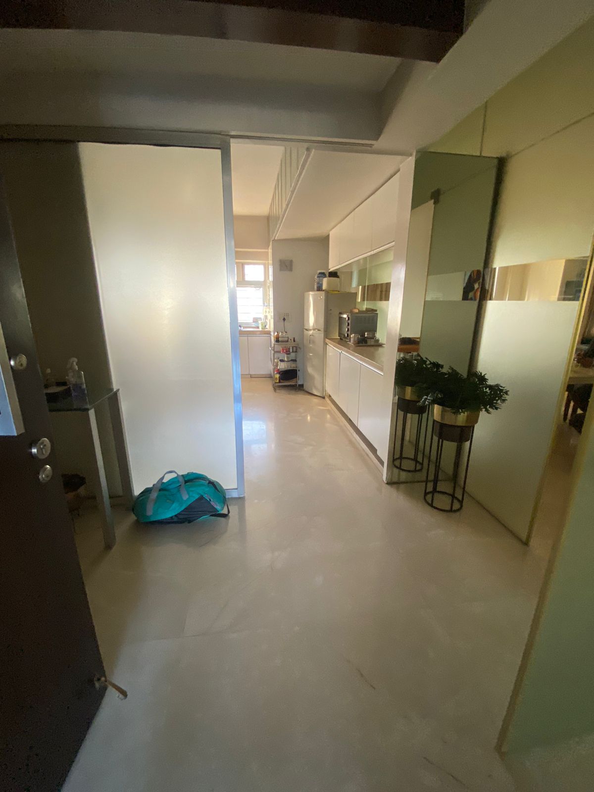 4 BHK Apartment for Sale in North Avenue Road Mumbai