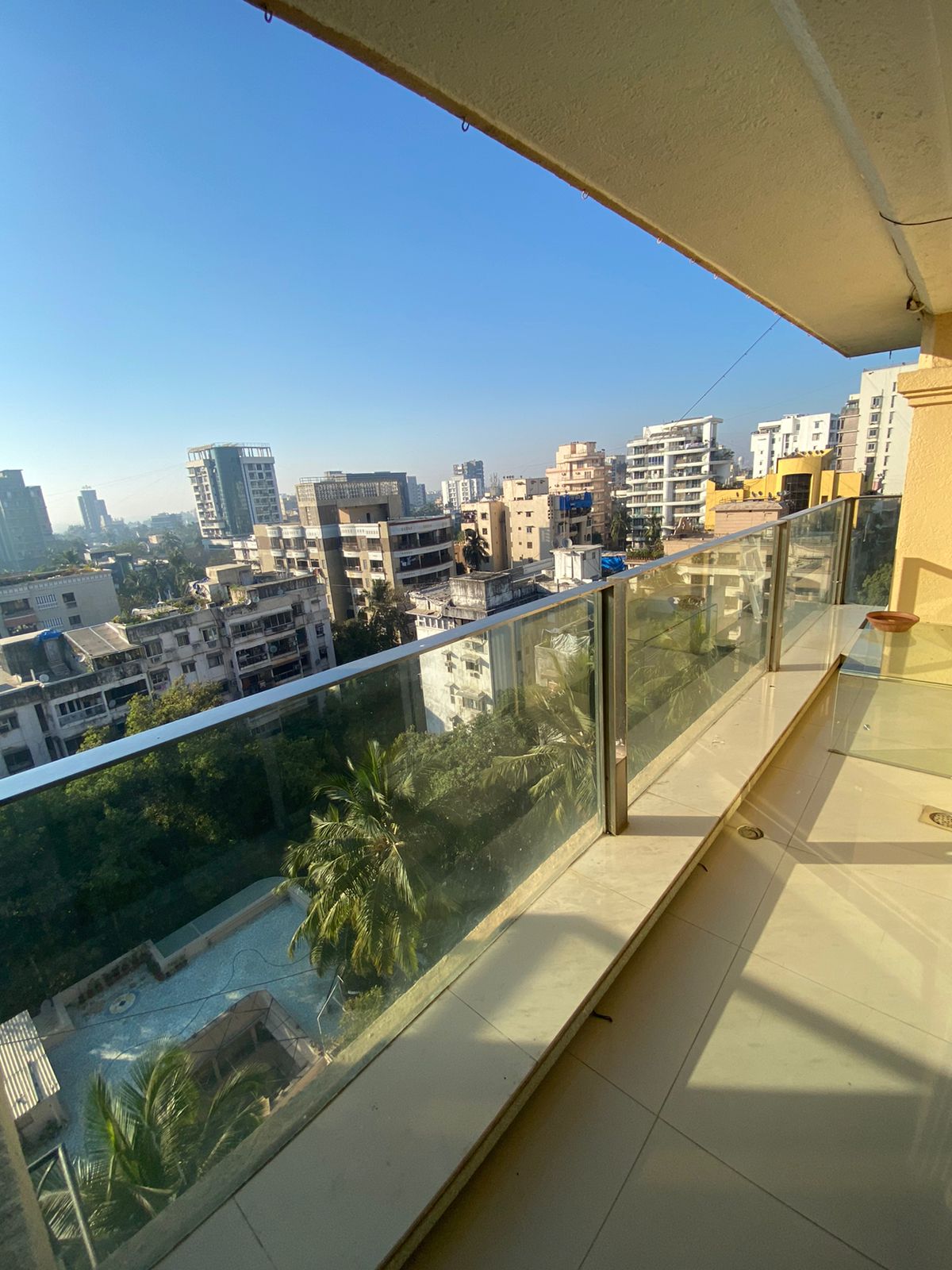 4 BHK Apartment for Sale in North Avenue Road Mumbai