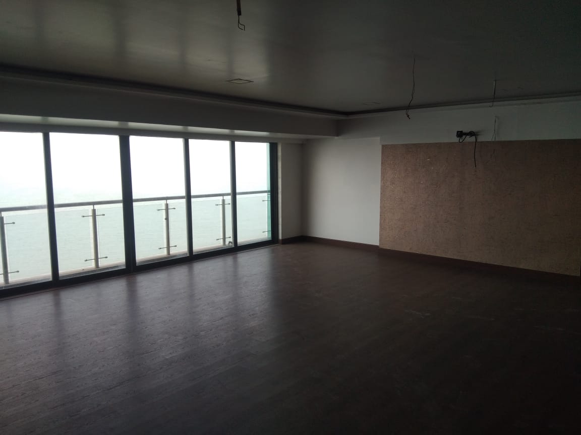 4 BHK Apartment for Rent in Bandstand Mumbai