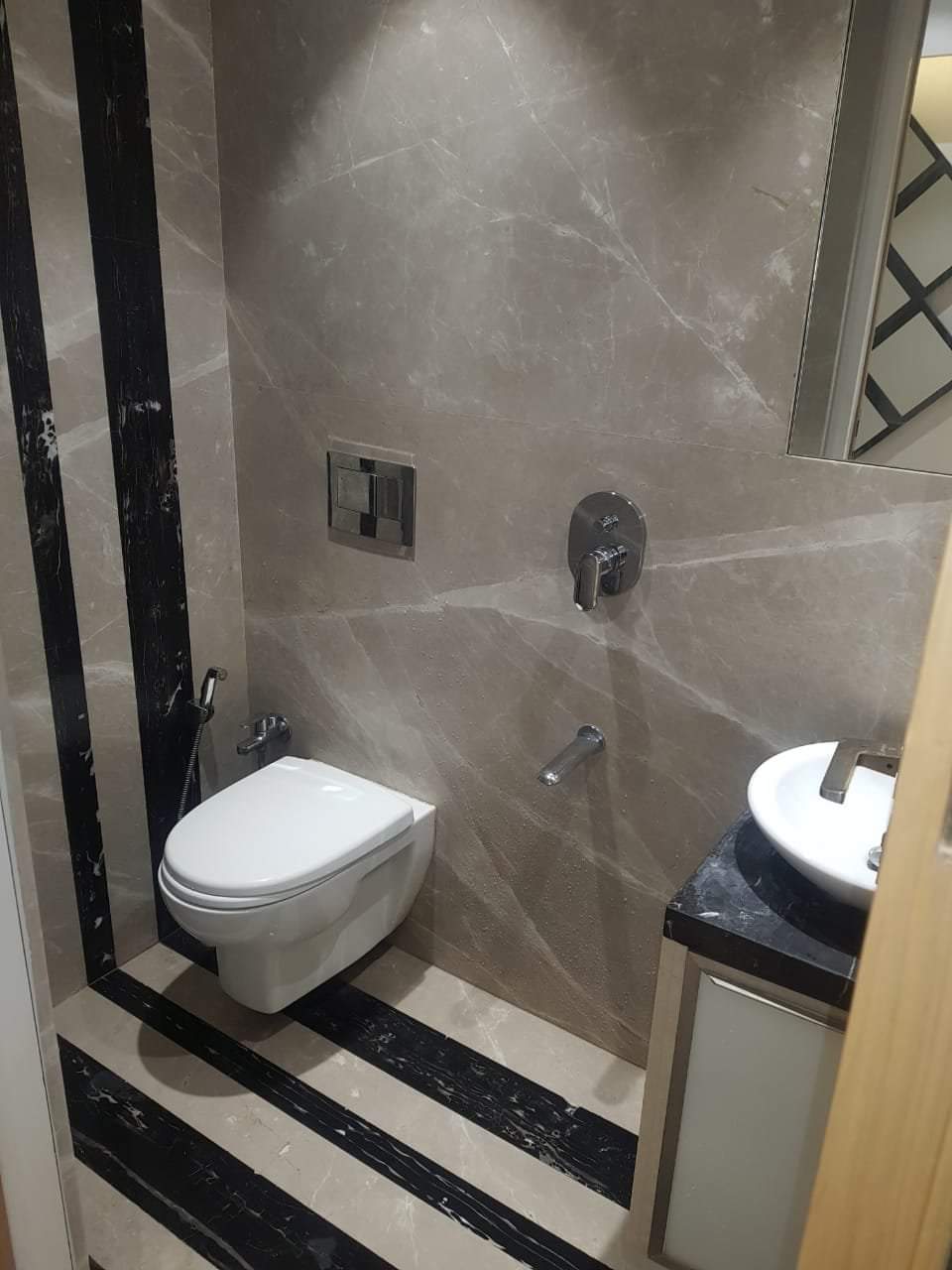 1 BHK Apartment for Sale in 26th  Road Mumbai