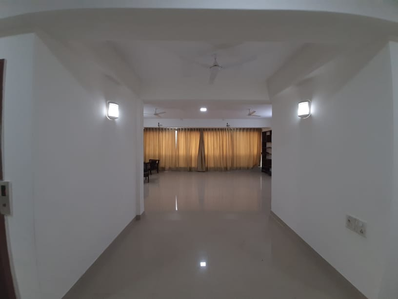 4 BHK Apartment for Rent in Khar West Mumbai