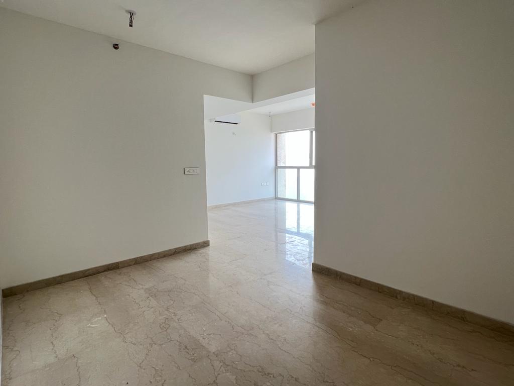 2 BHK Apartment for Sale in Parel Mumbai