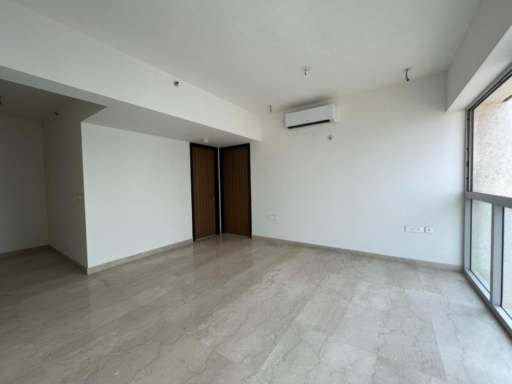 2 BHK Apartment for Sale in Parel Mumbai