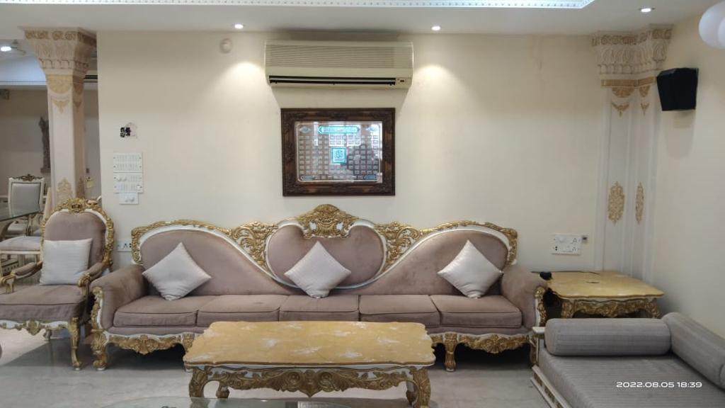 3 BHK Apartment for Sale in Bandra West Mumbai