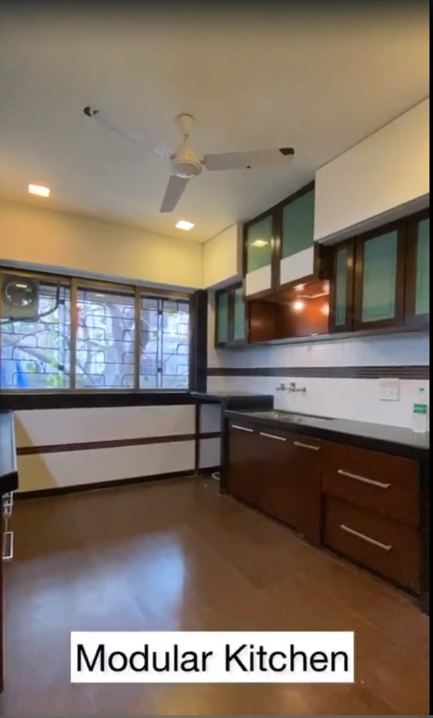 4 BHK Apartment for Rent in 15th Road Mumbai