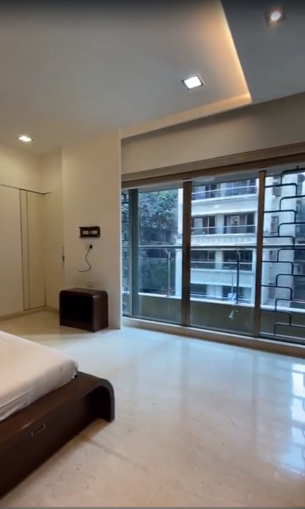 4 BHK Apartment for Rent in 15th Road Mumbai