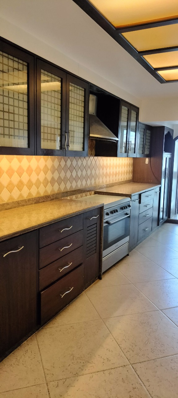 4 BHK Apartment for Sale in Khar West Mumbai