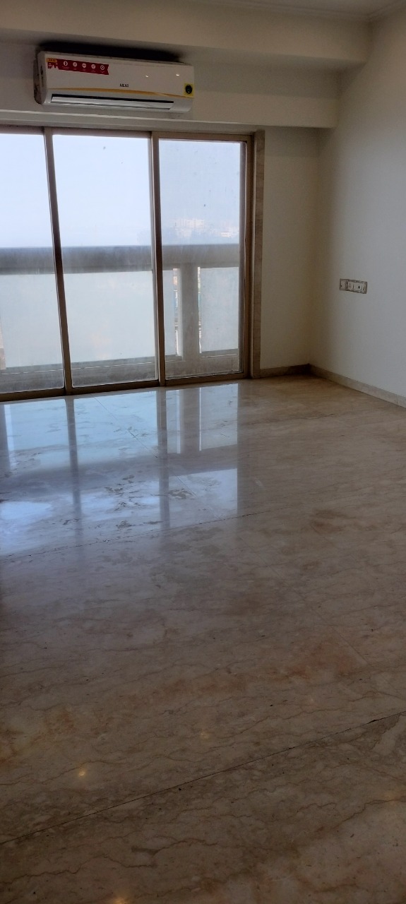 4 BHK Apartment for Rent in Khar West Mumbai
