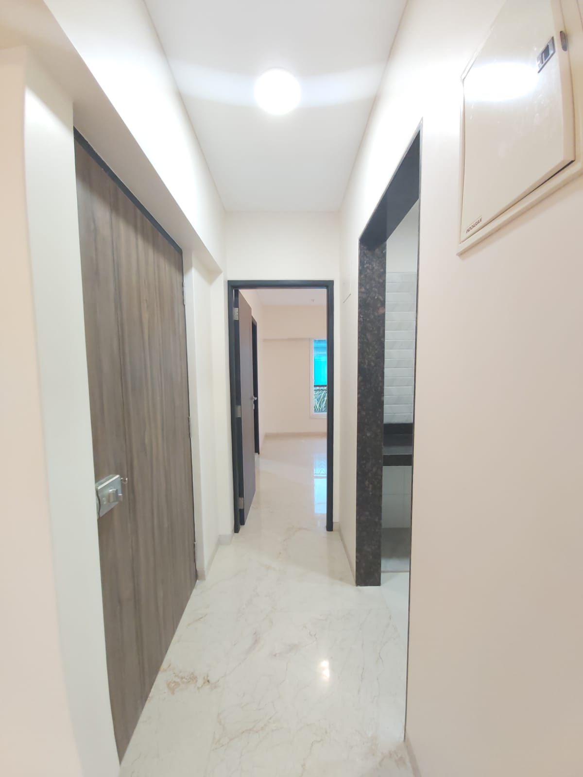 3 BHK Apartment for Sale in Bandra West Mumbai
