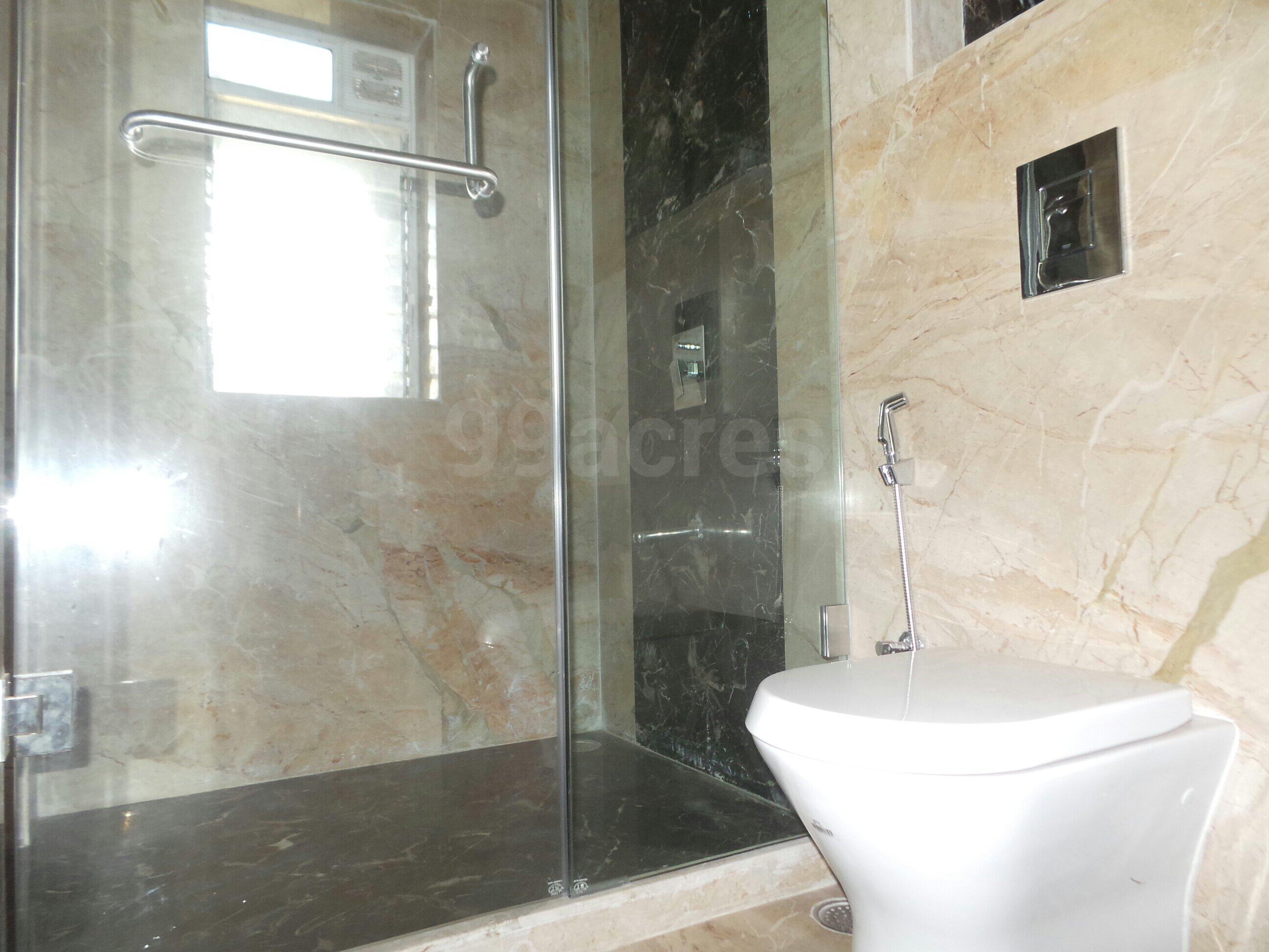 3 BHK Apartment for Sale in Bandra West Mumbai