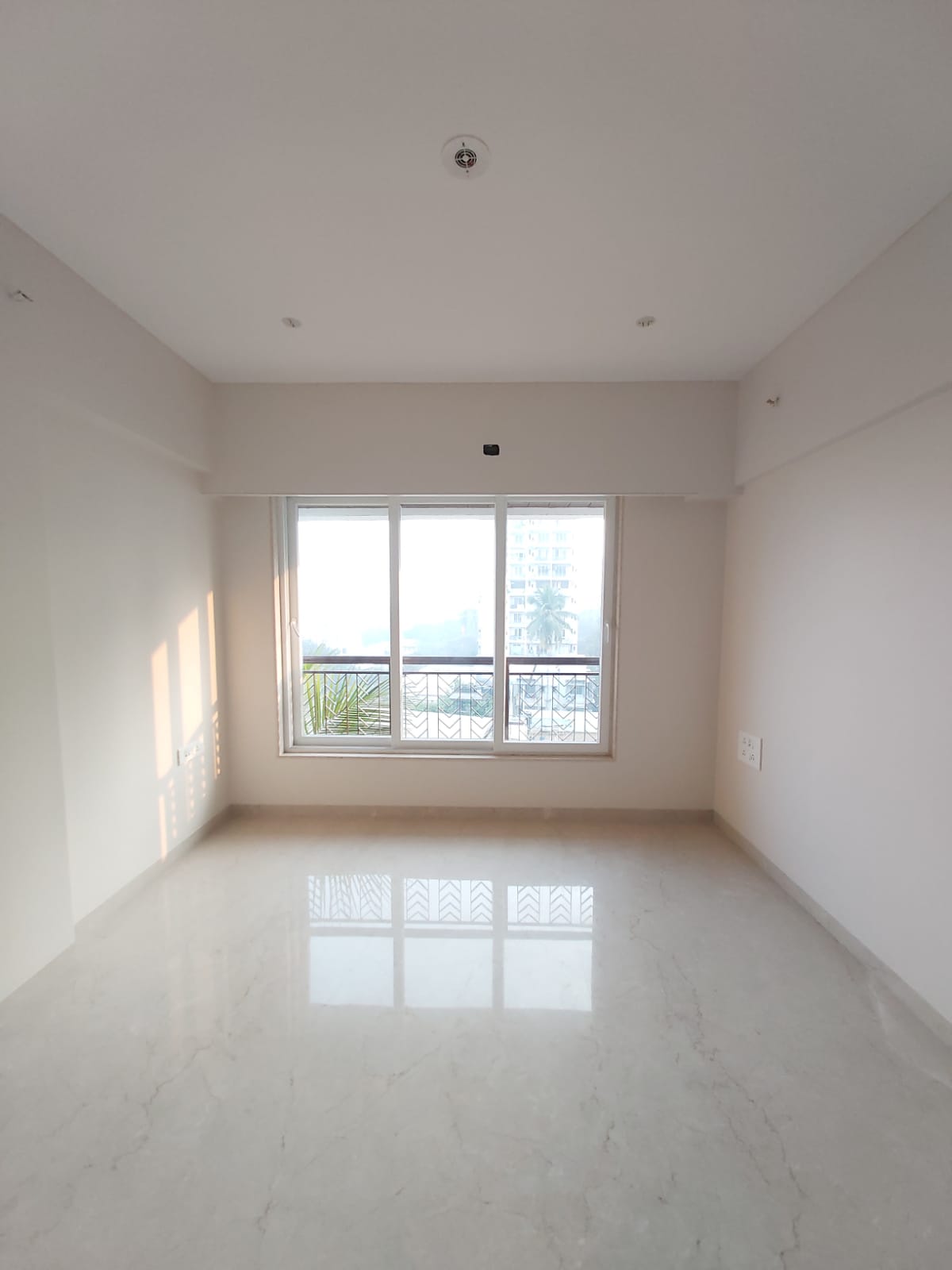 3 BHK Apartment for Sale in Bandra West Mumbai
