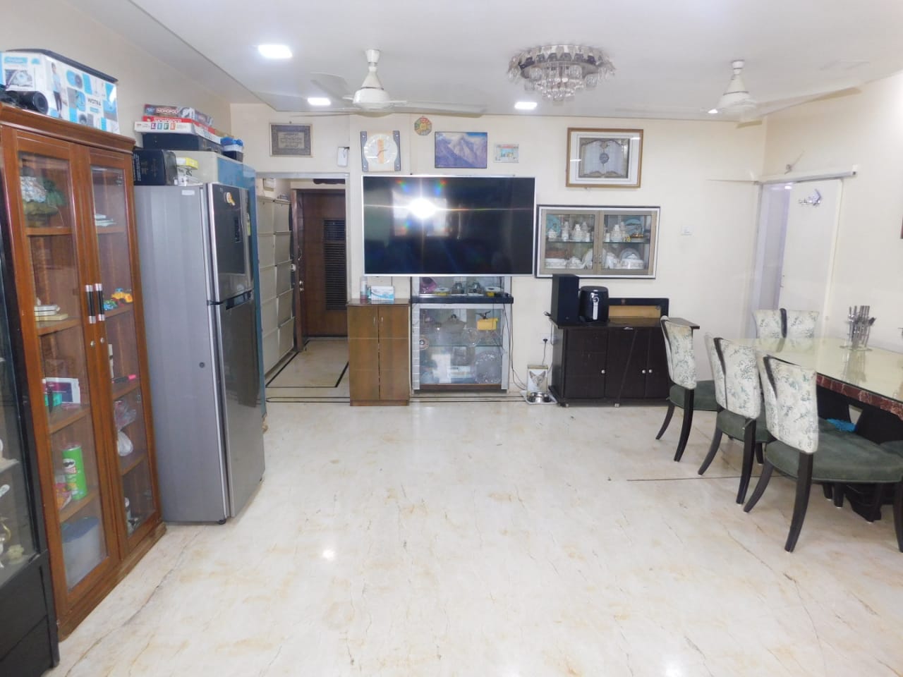 3 BHK Apartment for Sale in Santacruz West Mumbai