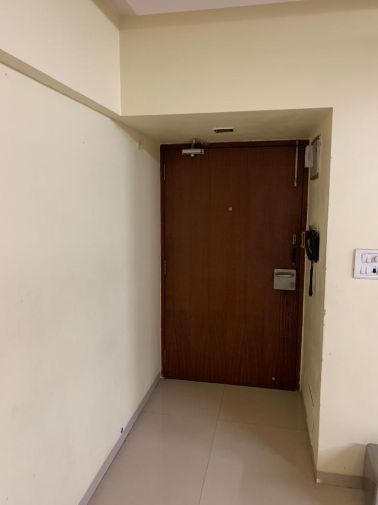 2 BHK Apartment for Rent in Almeida park Mumbai