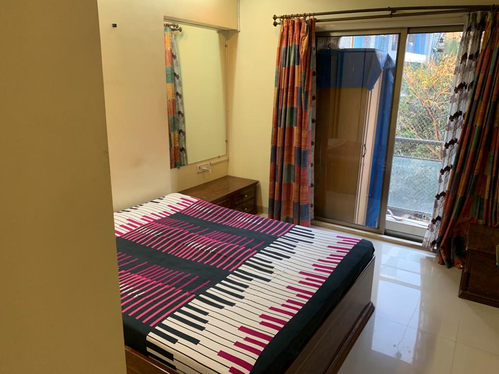2 BHK Apartment for Rent in Almeida park Mumbai