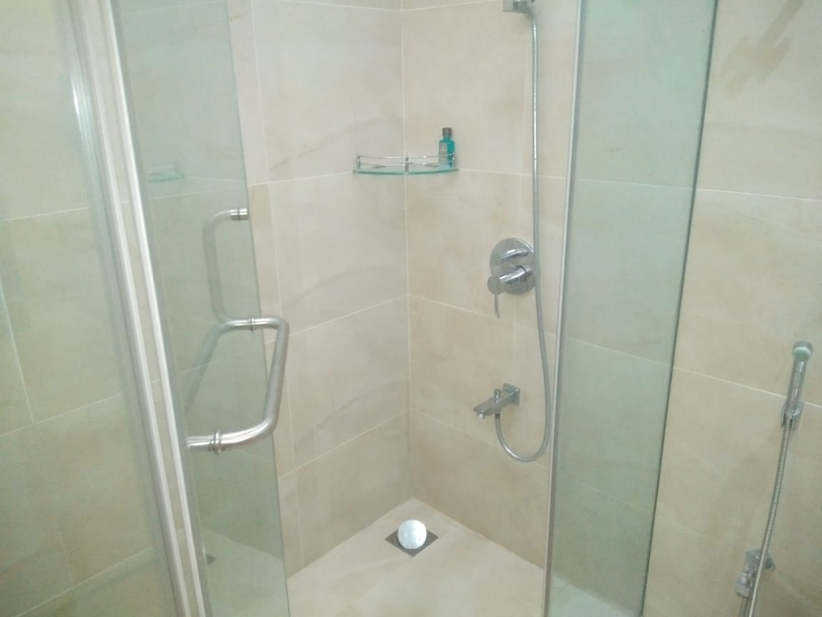2 BHK Apartment for Rent in Band stand Mumbai