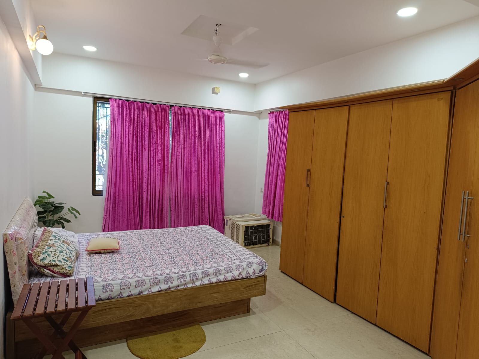 3 BHK Apartment for Rent in 11th Road Mumbai