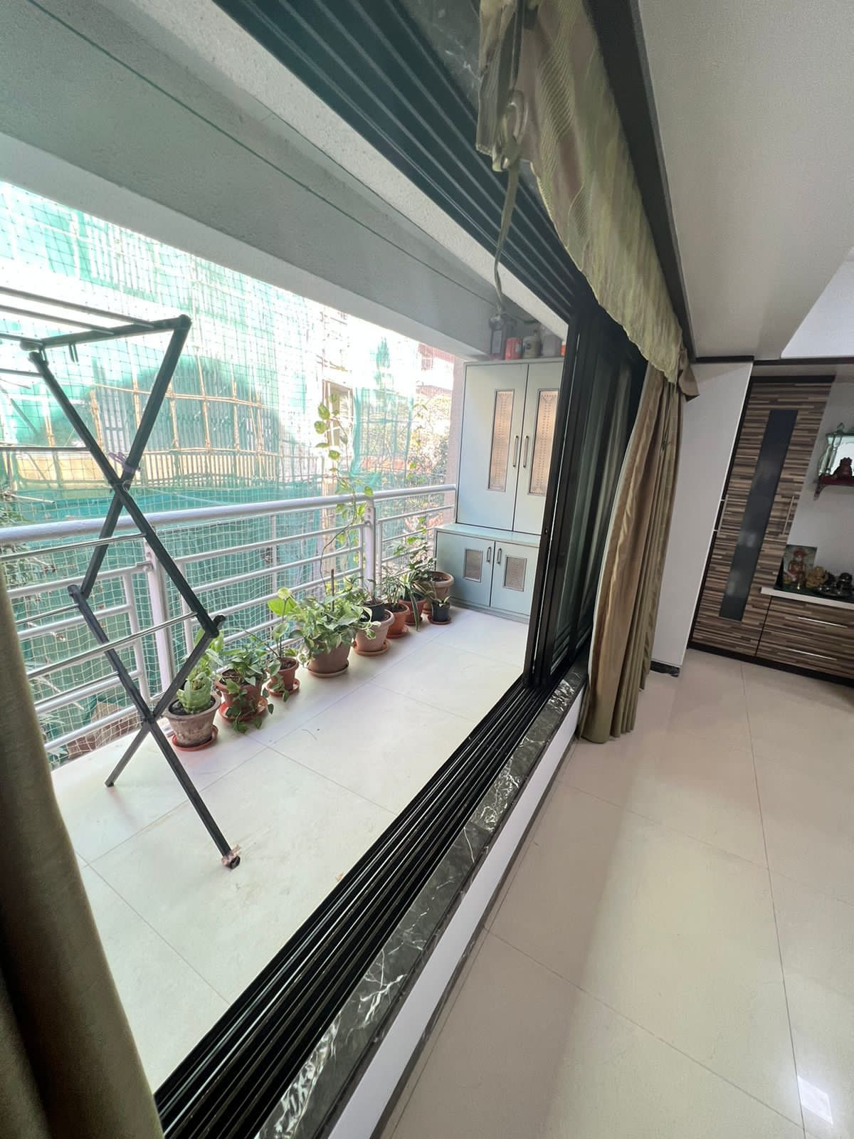 4 BHK Apartment for Rent in Khar West Mumbai