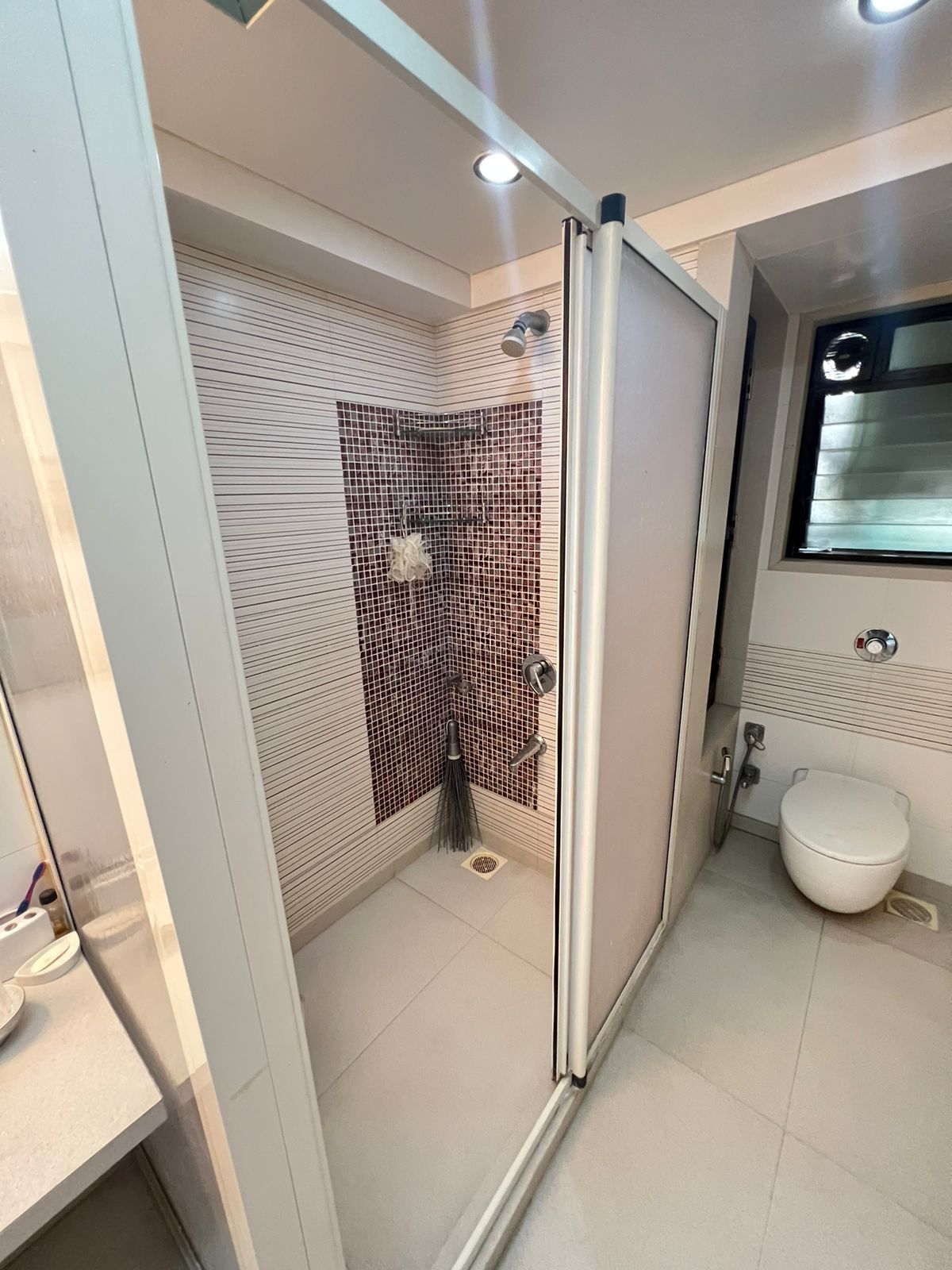 4 BHK Apartment for Rent in Khar West Mumbai
