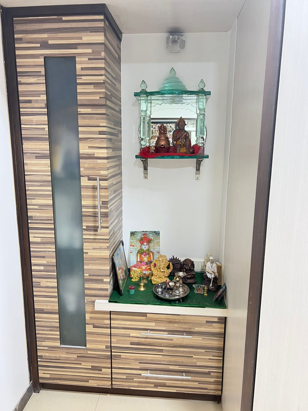4 BHK Apartment for Rent in Khar West Mumbai