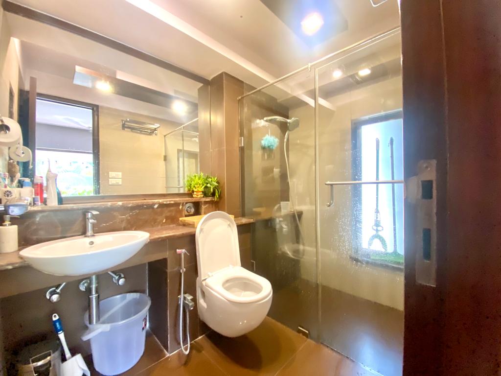 3 BHK Apartment for Sale in 15th rd Mumbai