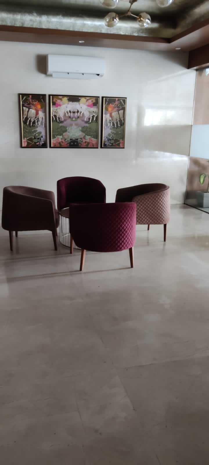 2 BHK Apartment for Sale in Bandra West Mumbai