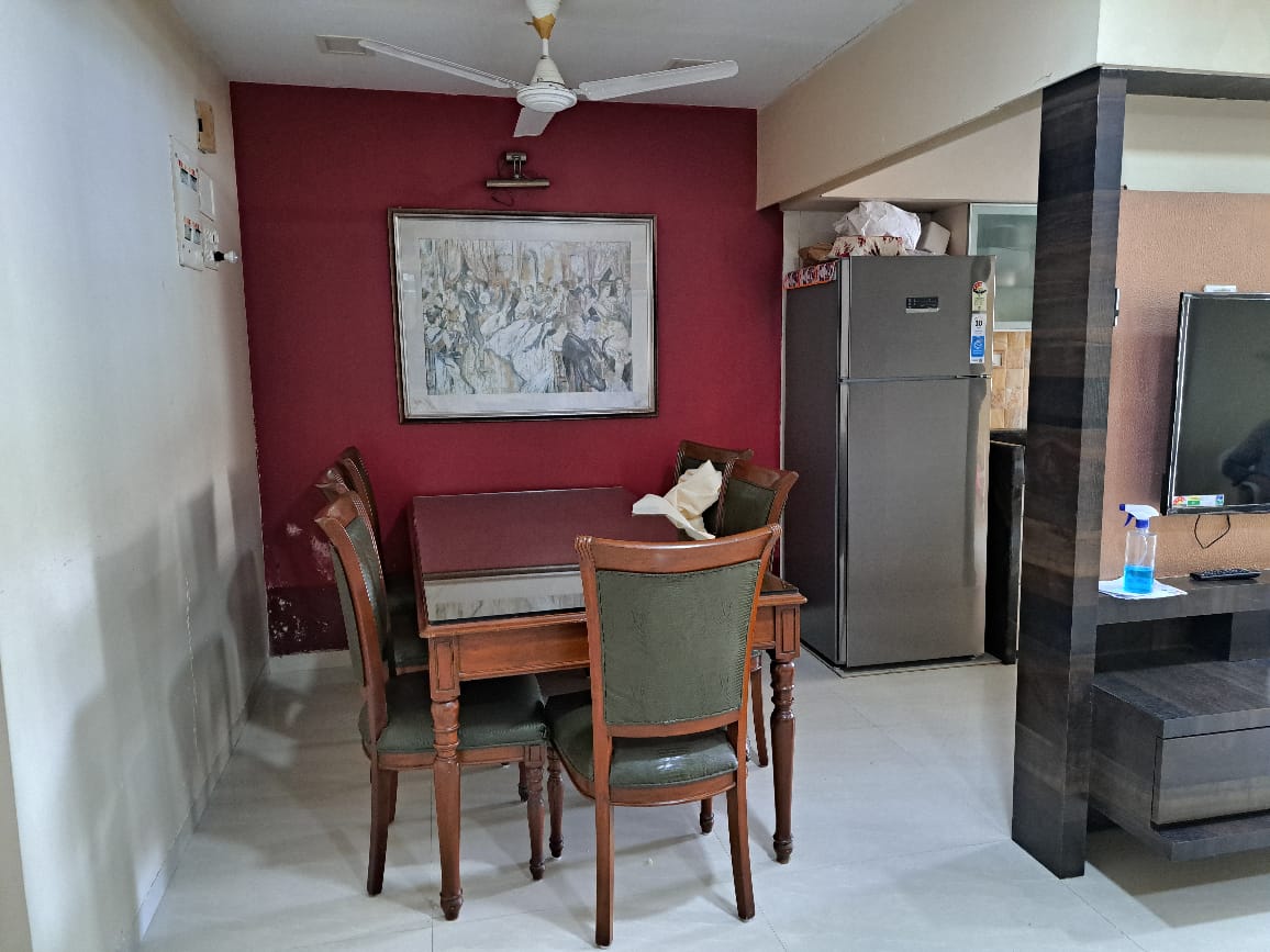 2 BHK Apartment for Sale in S V Road Mumbai