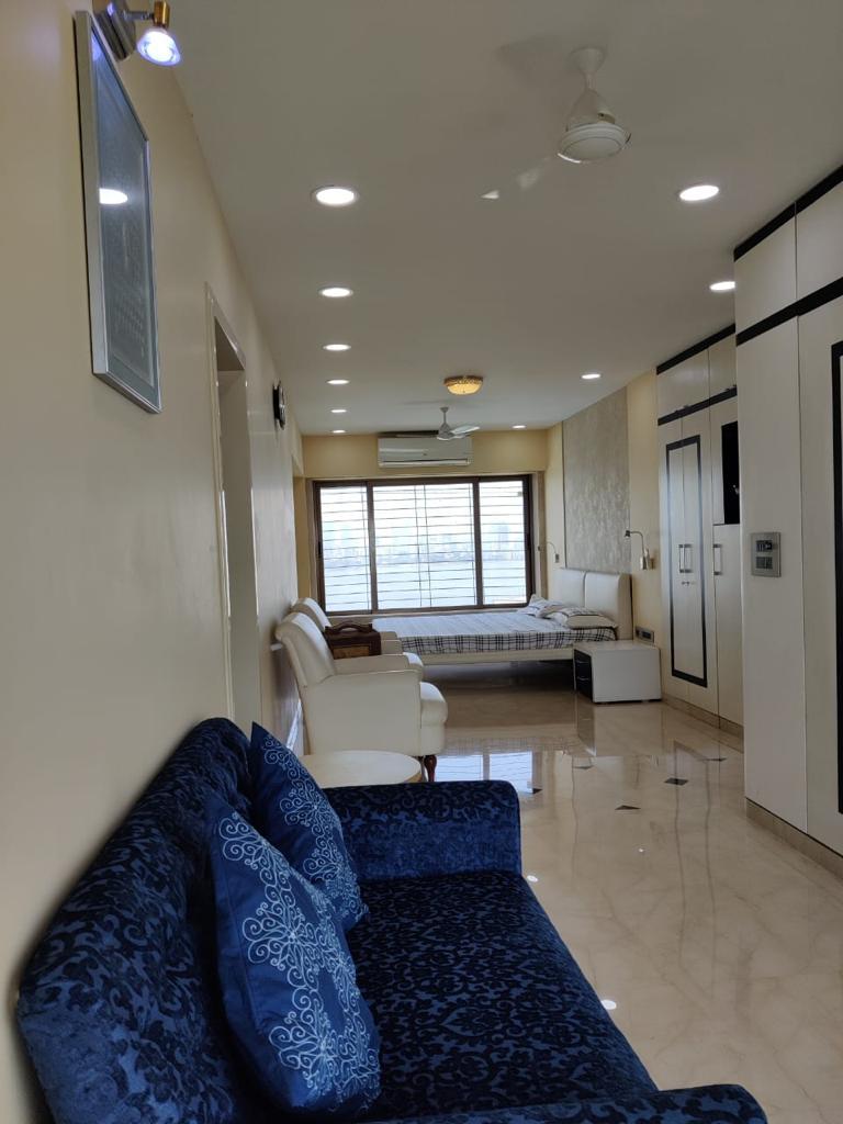 3 BHK Apartment for Sale in Bandra West Mumbai