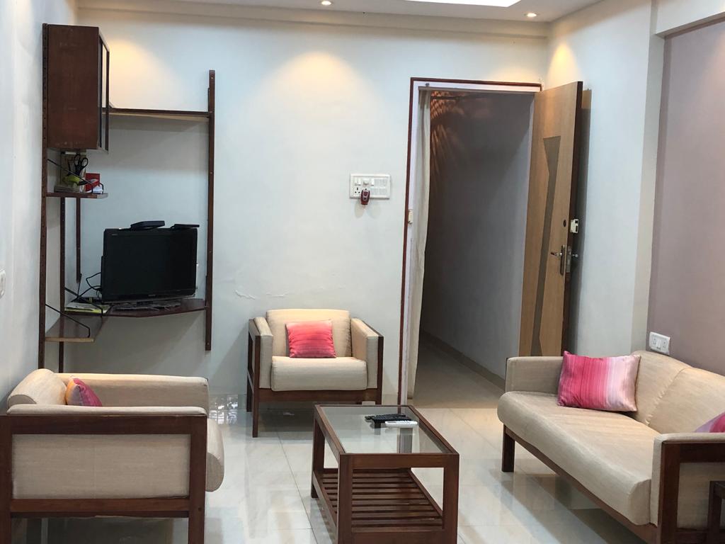 1 BHK Apartment for Rent in Pali  Hill Mumbai