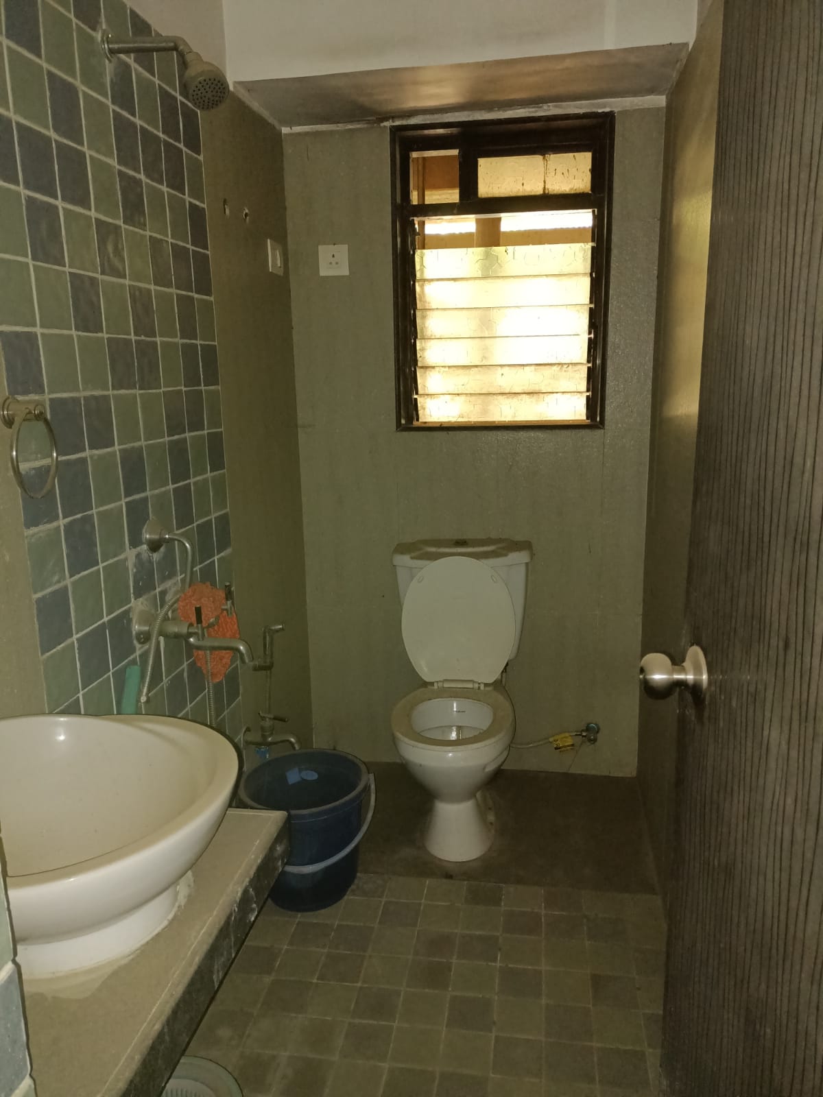 2 BHK Apartment for Sale in 26th  Road Mumbai