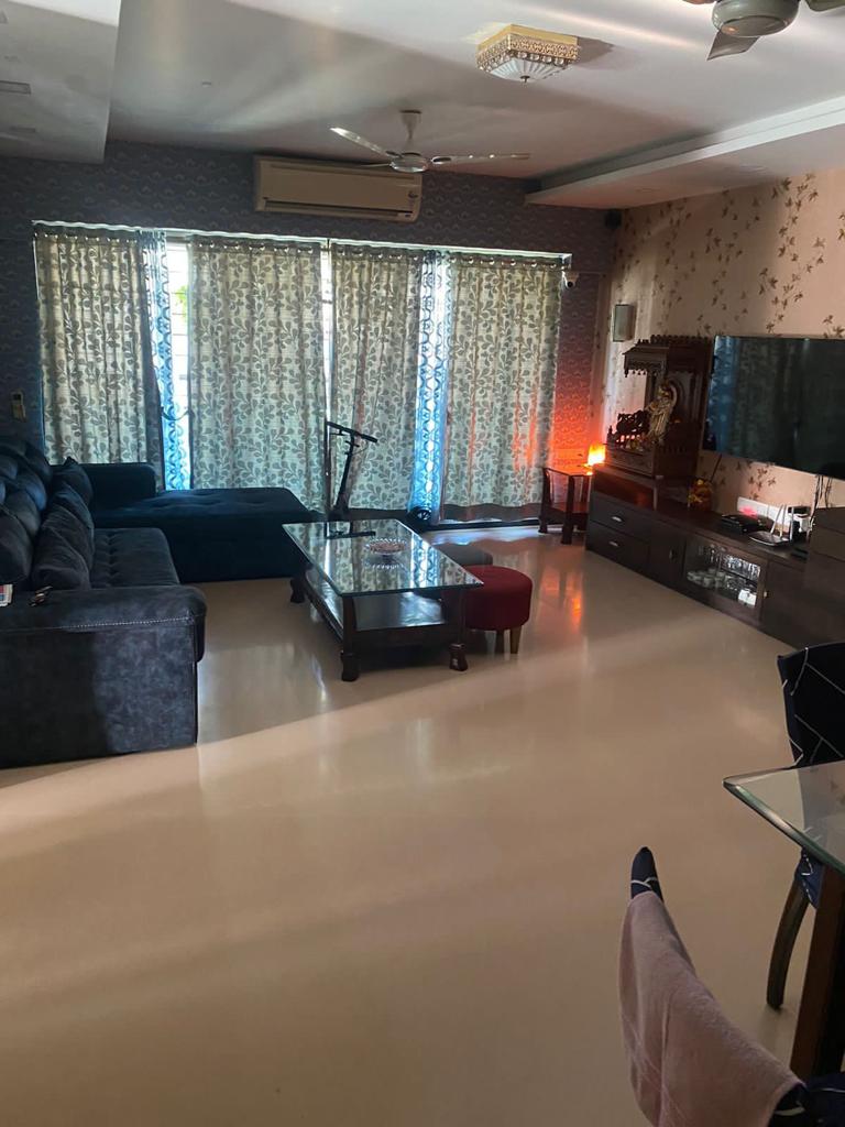 3 BHK Apartment for Sale in Bandra West Mumbai
