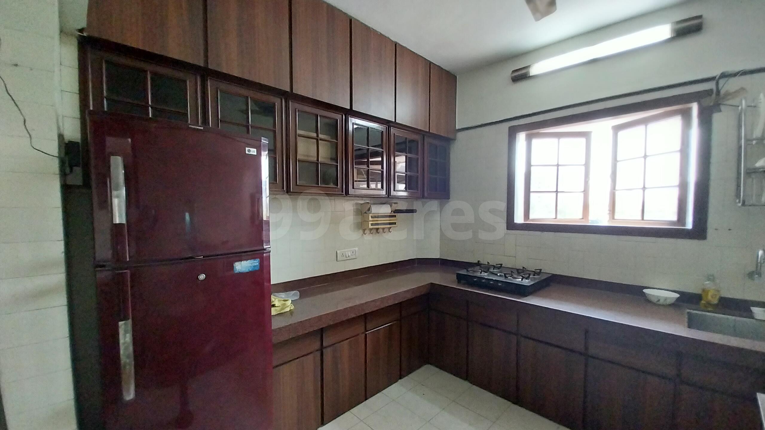 2 BHK Apartment for Sale in Bandra West Mumbai