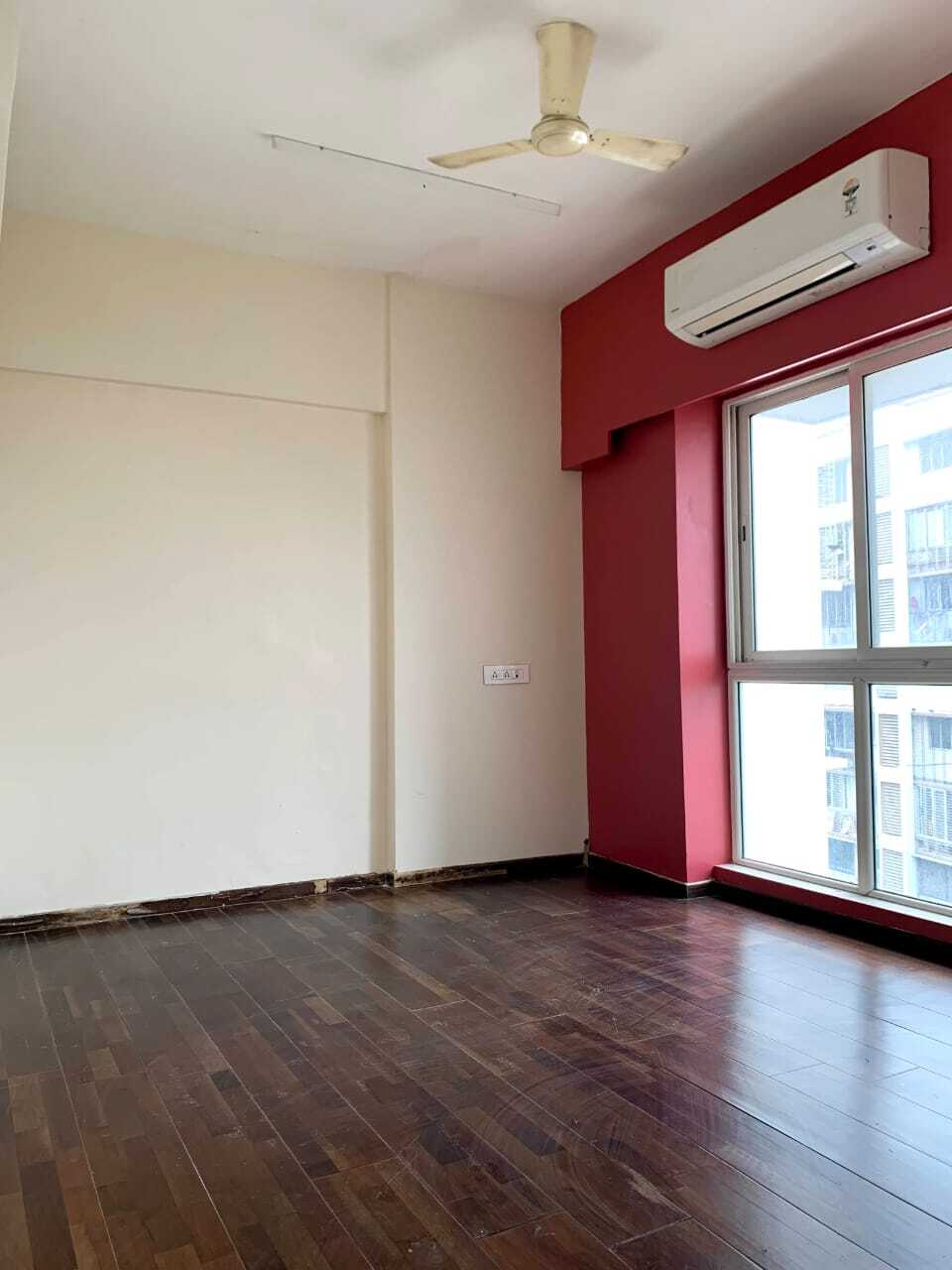 3 BHK Apartment for Sale in BKC Extention Road Mumbai